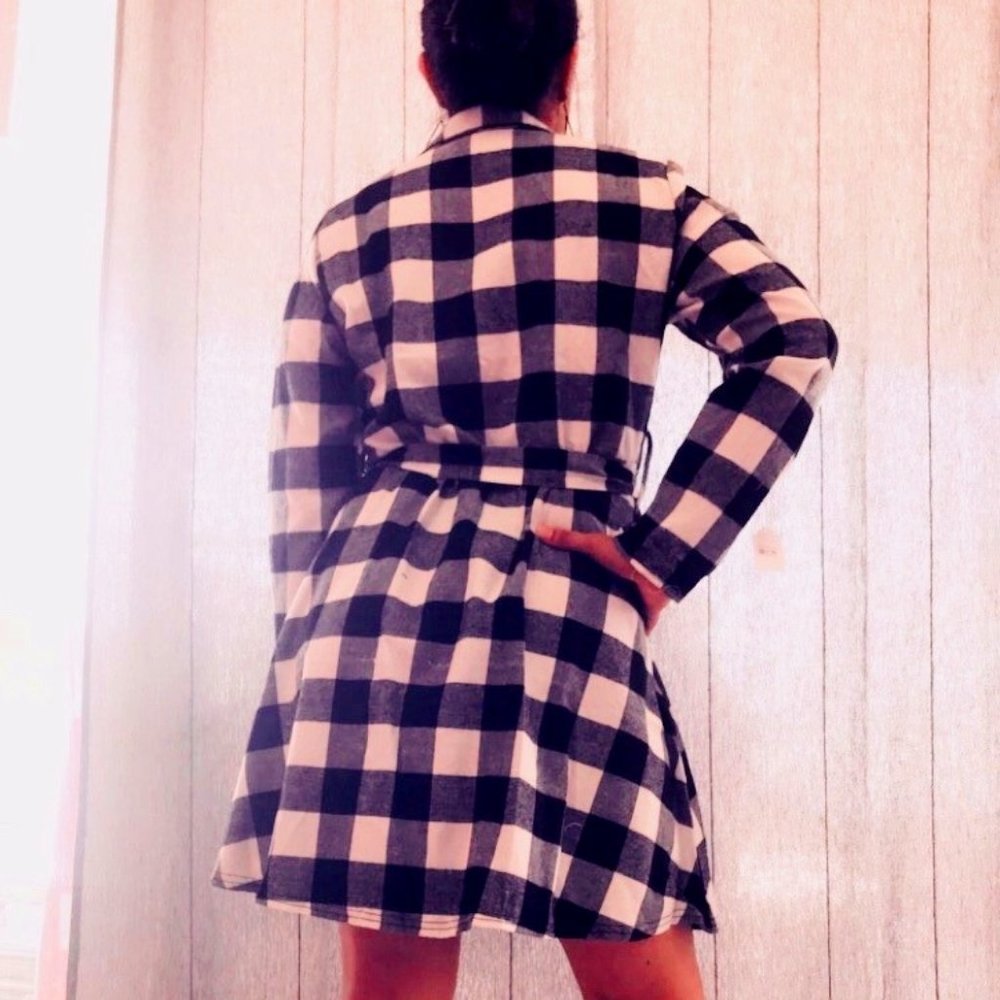 Elbow Sleeve Squared Dress